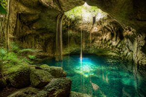 Guía completa para descubrir el cenote Oxman en Valladolid