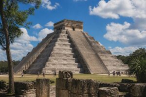 Historia de chichén itzá que debes conocer antes de tu visita