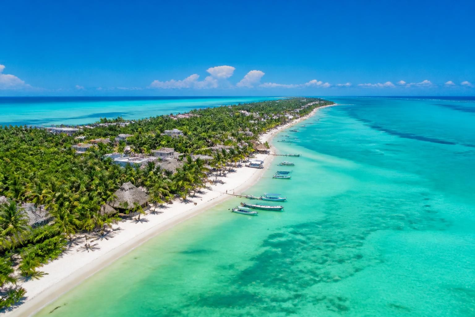 descubre todo lo que necesitas saber para tu excursión a isla holbox desde playa del carmen en 2026. guía completa con consejos, actividades y mejores rutas para una experiencia inolvidable.